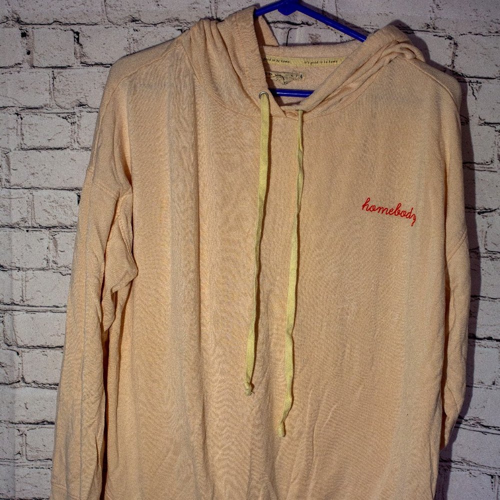 Magnolia Sweatshirt Size L